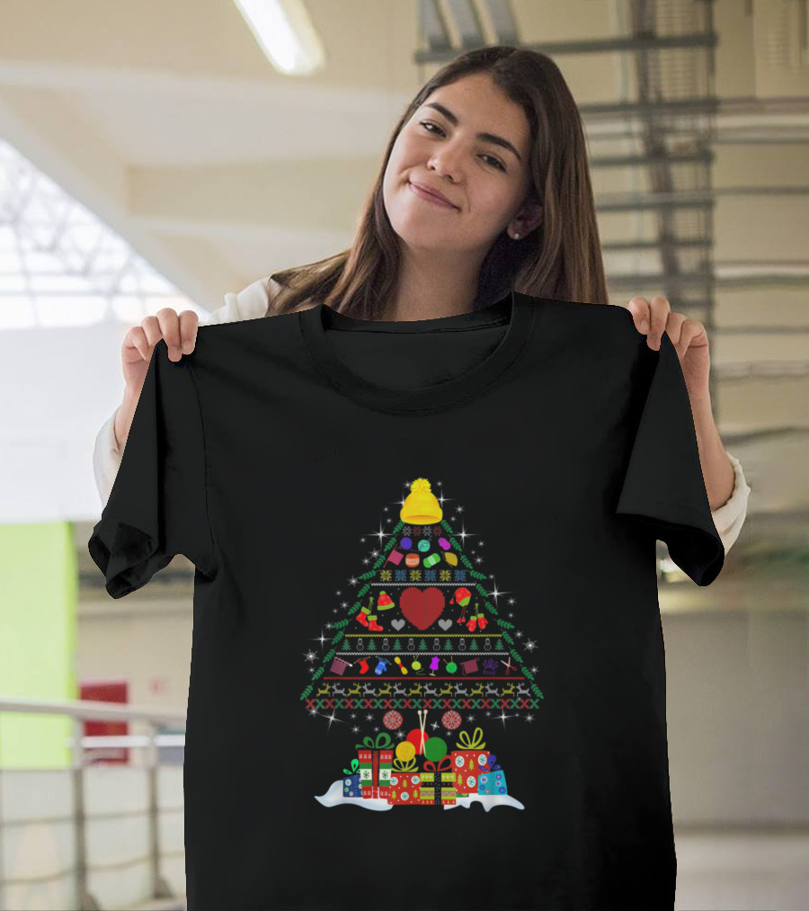 Merry Christmas Knitting Pattern Tree with Decorations and Gifts T-Shirt
