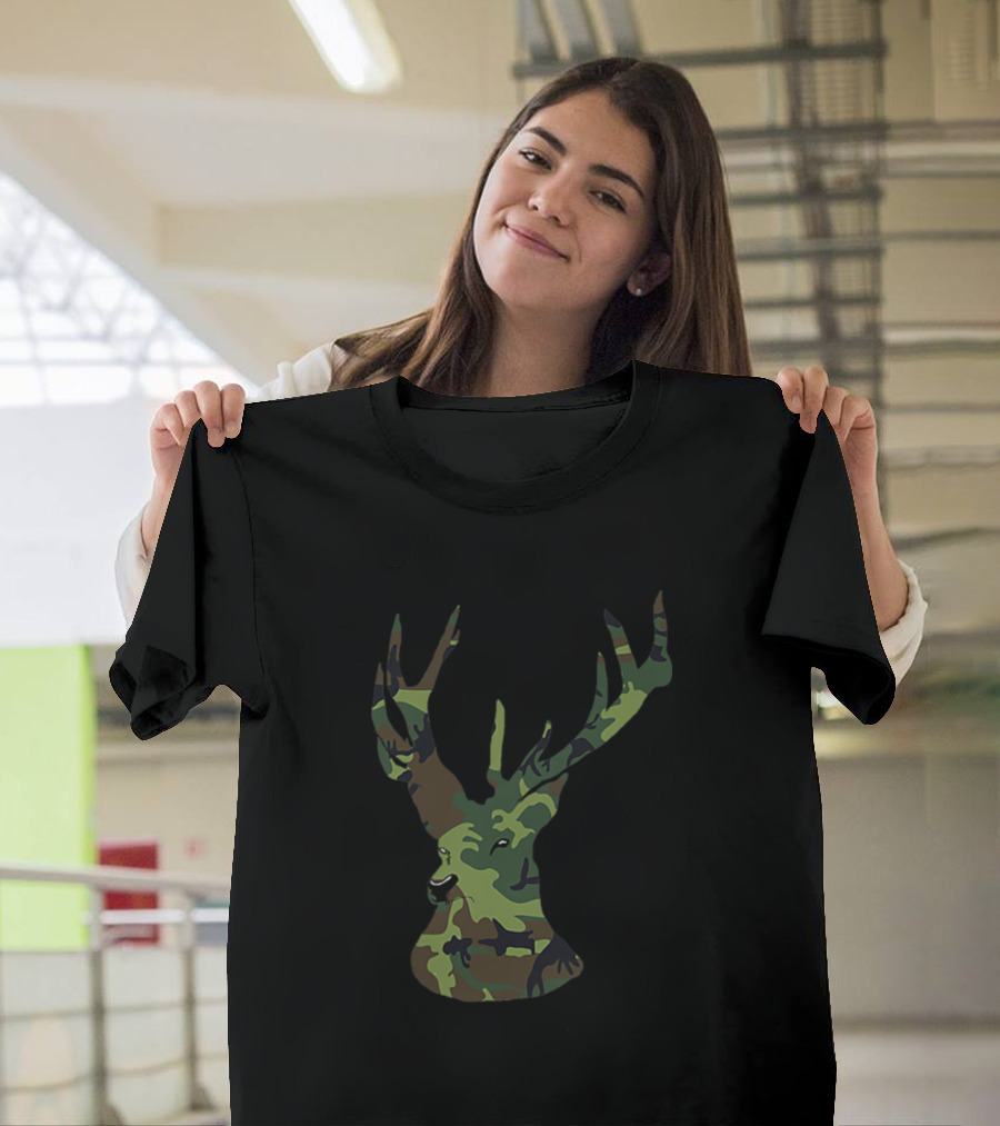 Camo Bucks Deer Hunting Season Wildlife T-Shirt