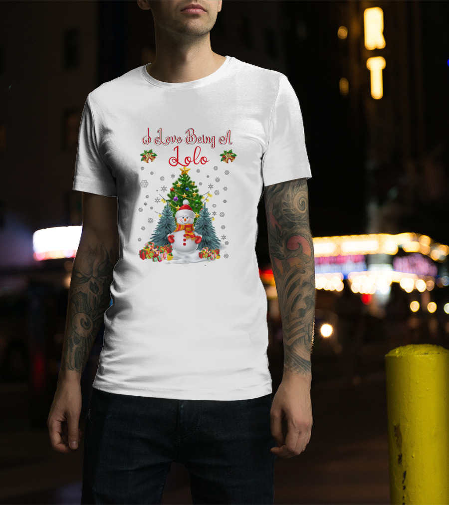 I Love Being A Lolo Snowman Christmas Tree Presents Snowflakes T-Shirt