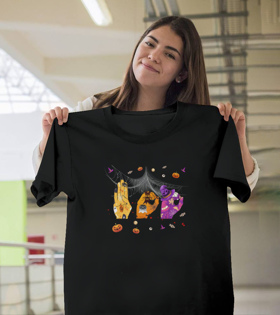 Boo Witch American Sign Language Pride ASL Deaf Halloween Spooky Ghost Pumpkin T-Shirt