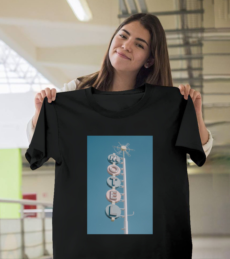 Photograph Of Vintage Motel Sign In Albuquerque New Mexico T-Shirt