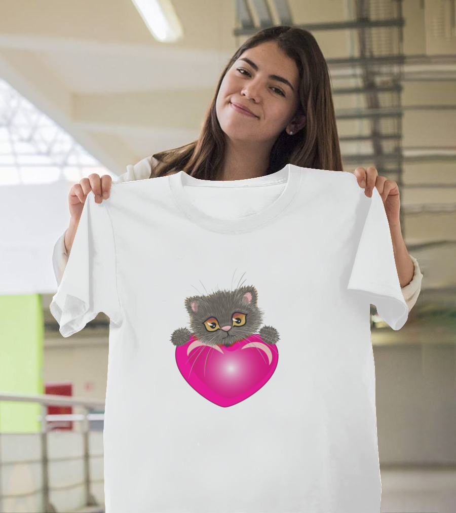 Kitten with Pink Heart T-Shirt