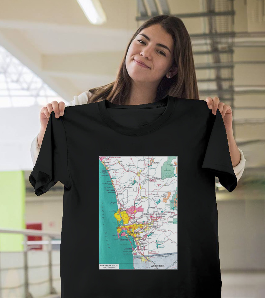 San Diego California Map Pacific Ocean Mexico Border T-Shirt