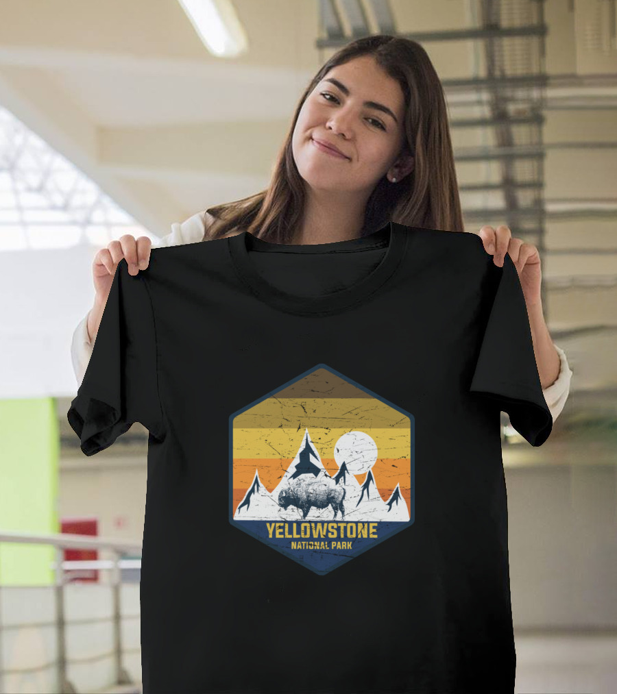 Yellowstone National Park Buffalo Mountains Sun Wyoming Camping Hiking T-Shirt