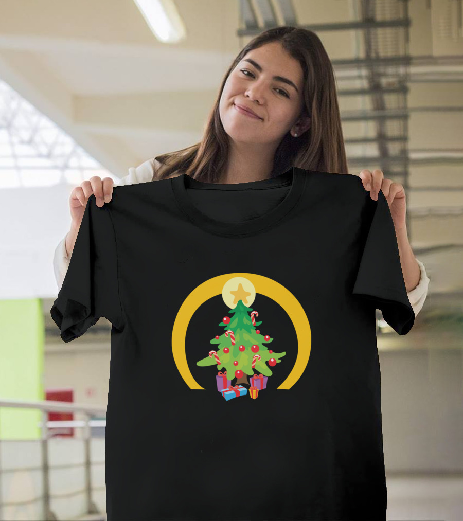 Christmas Tree With Star Topper and Ornament Gifts T-Shirt