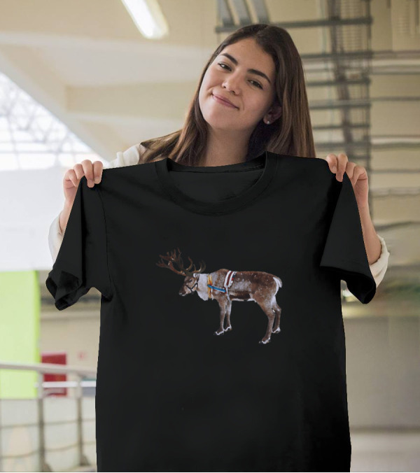Vintage Christmas Reindeer Rustic Holiday Decor T-Shirt
