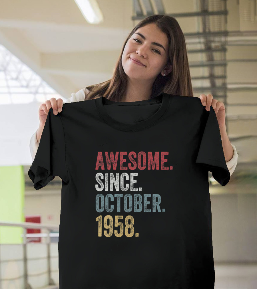 Awesome Since October 1958 Vintage Birthday 62Nd T-Shirt