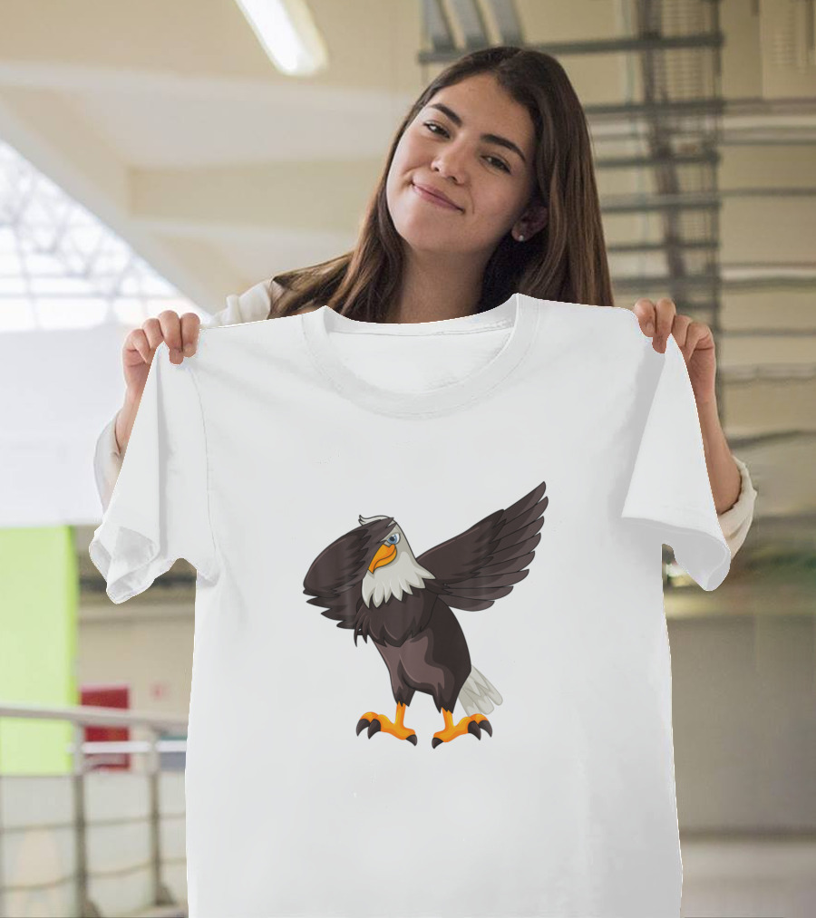 Dabbing Eagle Large Bird America Hilarious USA Iconic Bald Eagle Pose T-Shirt