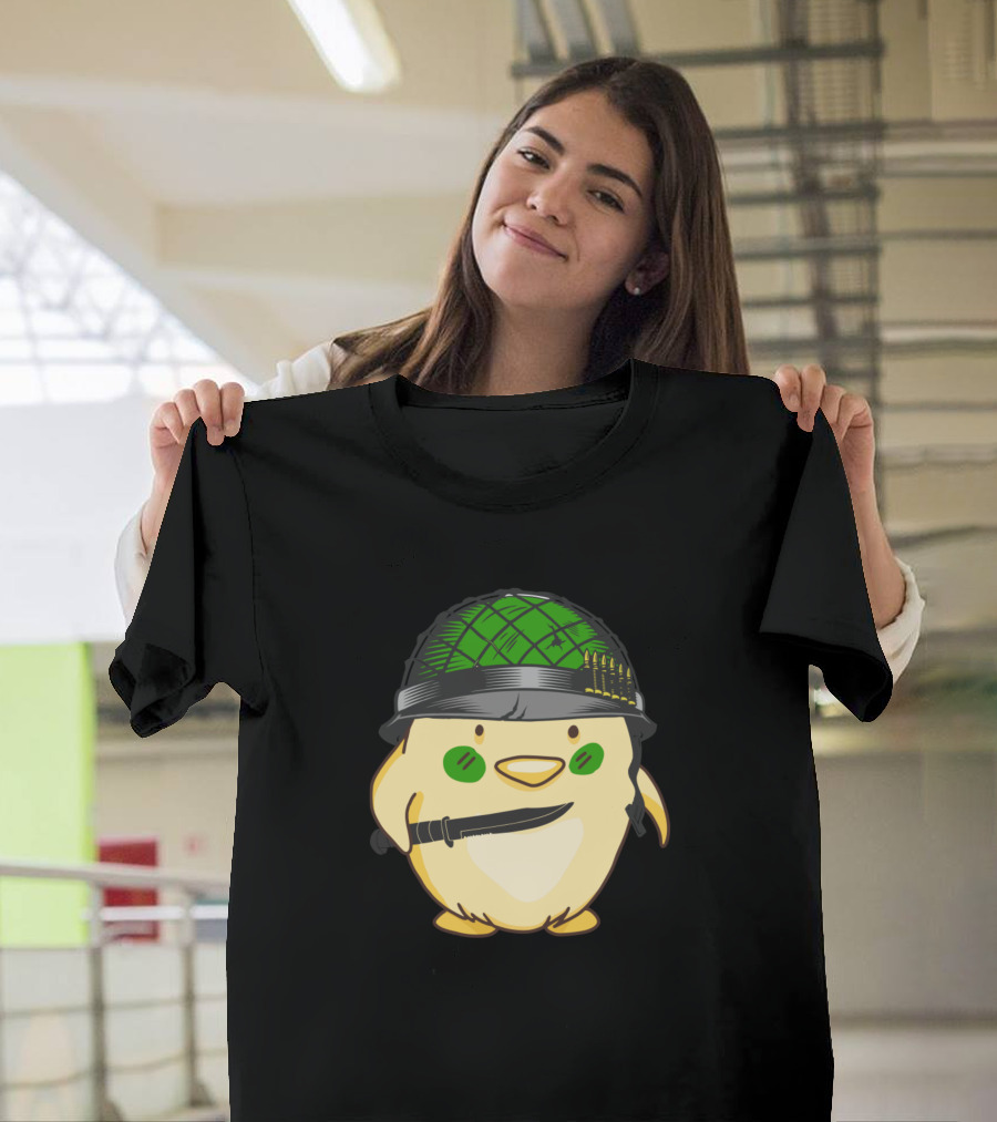 Chicken H Hnchen Mit Messer Und Helm Cute Warrior Chick T-Shirt