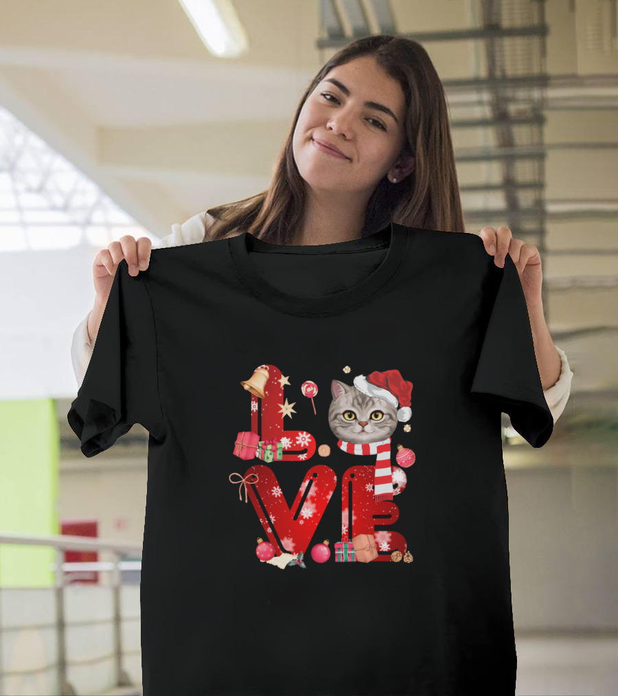 LOVE Tiger Tabby Christmas Santa Hat T-Shirt