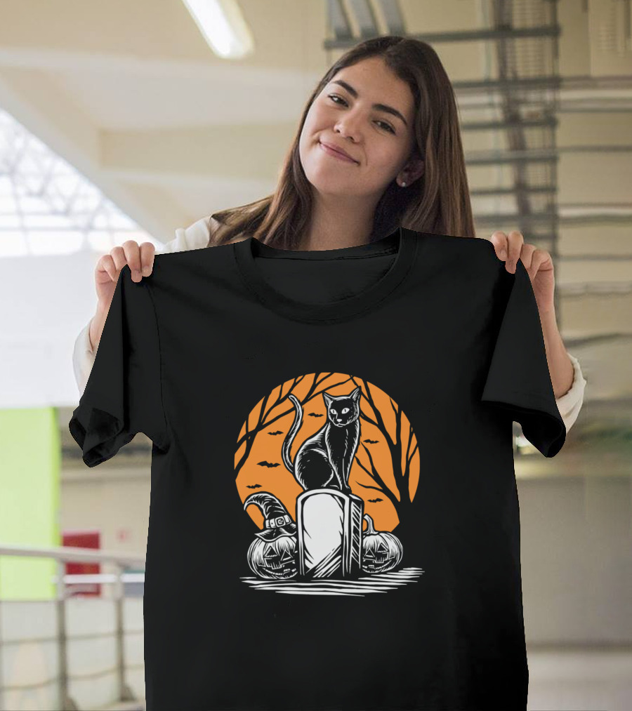 Halloween Cats Cemetery Pumpkin Moon Kitty Fun T-Shirt