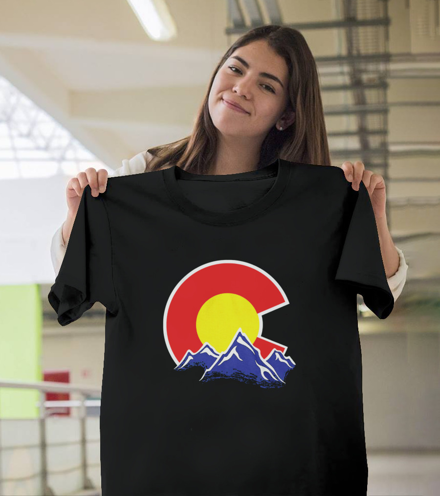 Colorado Mountain State Denver Flag Symbol Peaks T-Shirt