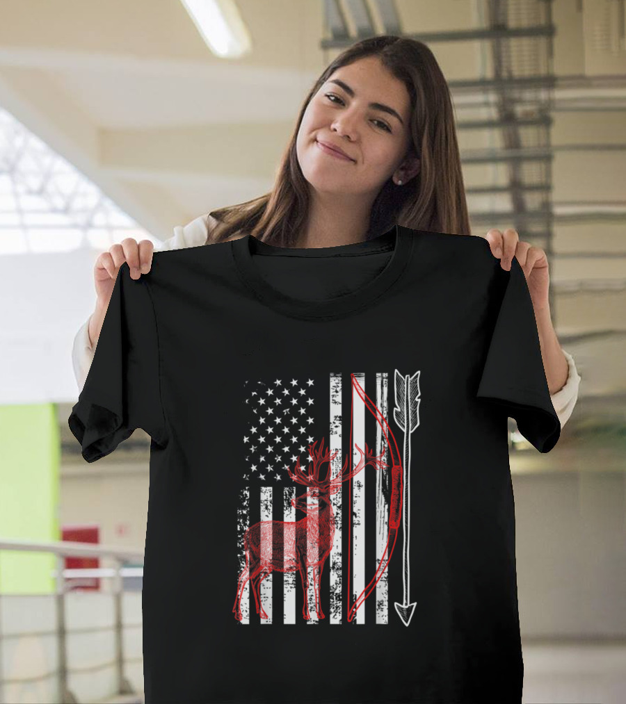 Crossbow Hunting Patriotic Deer with American Flag and Bow Arrow T-Shirt