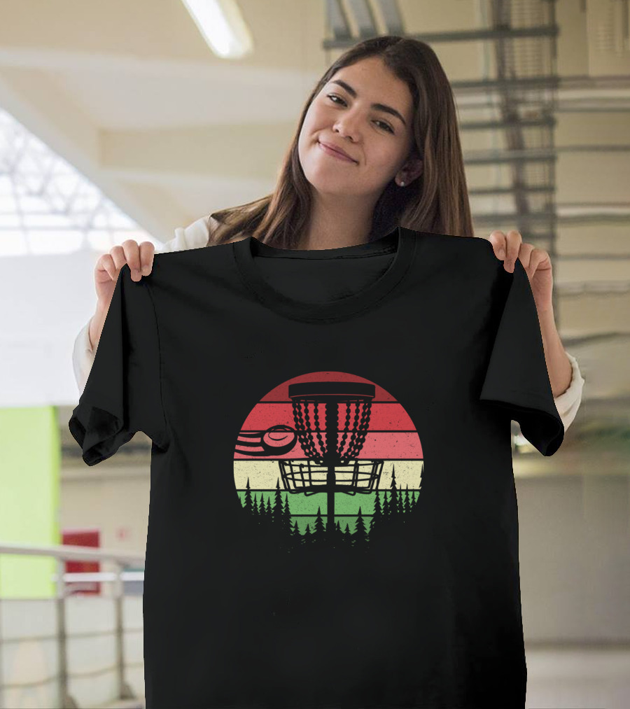Retro Frisbee Vintage Disc Golf Ultimate Frisbee Forest Sunset T-Shirt