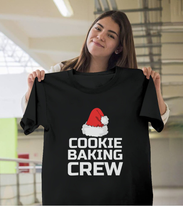 Cookie Baking Crew Funny Christmas Gingerbread Santa Hat T-Shirt