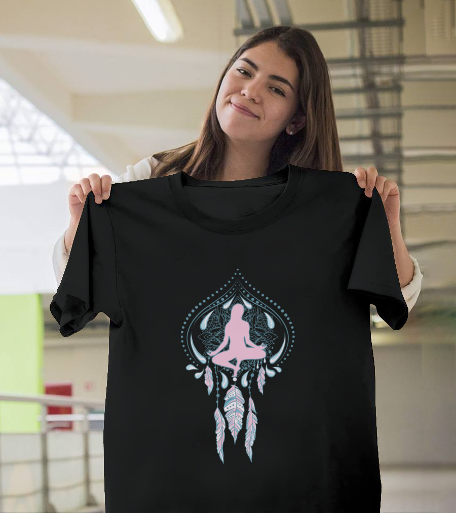 Yoga Pose Dreamcatcher Meditation Mandala Feathers T-Shirt
