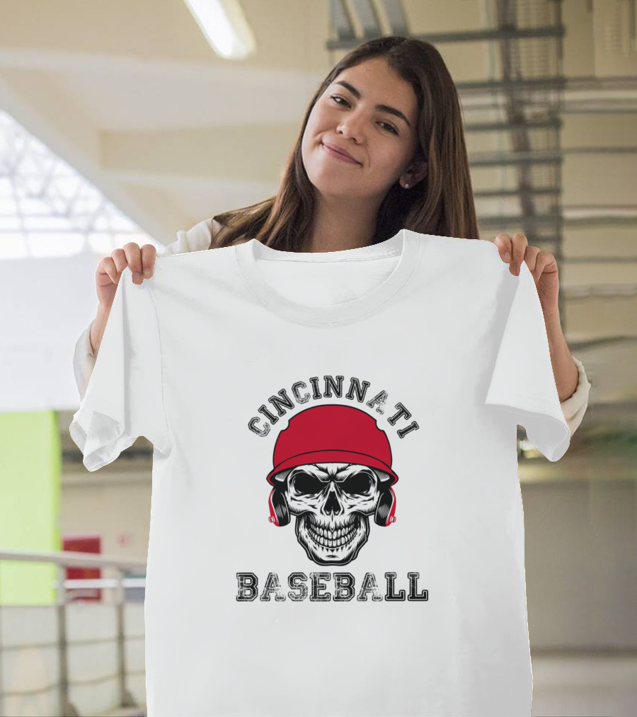 Cincinnati Baseball Skull Helmet Arts T-Shirt