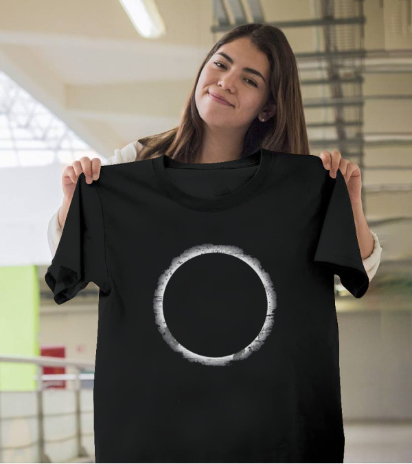 Night In The Moon Eclipse Circle T-Shirt