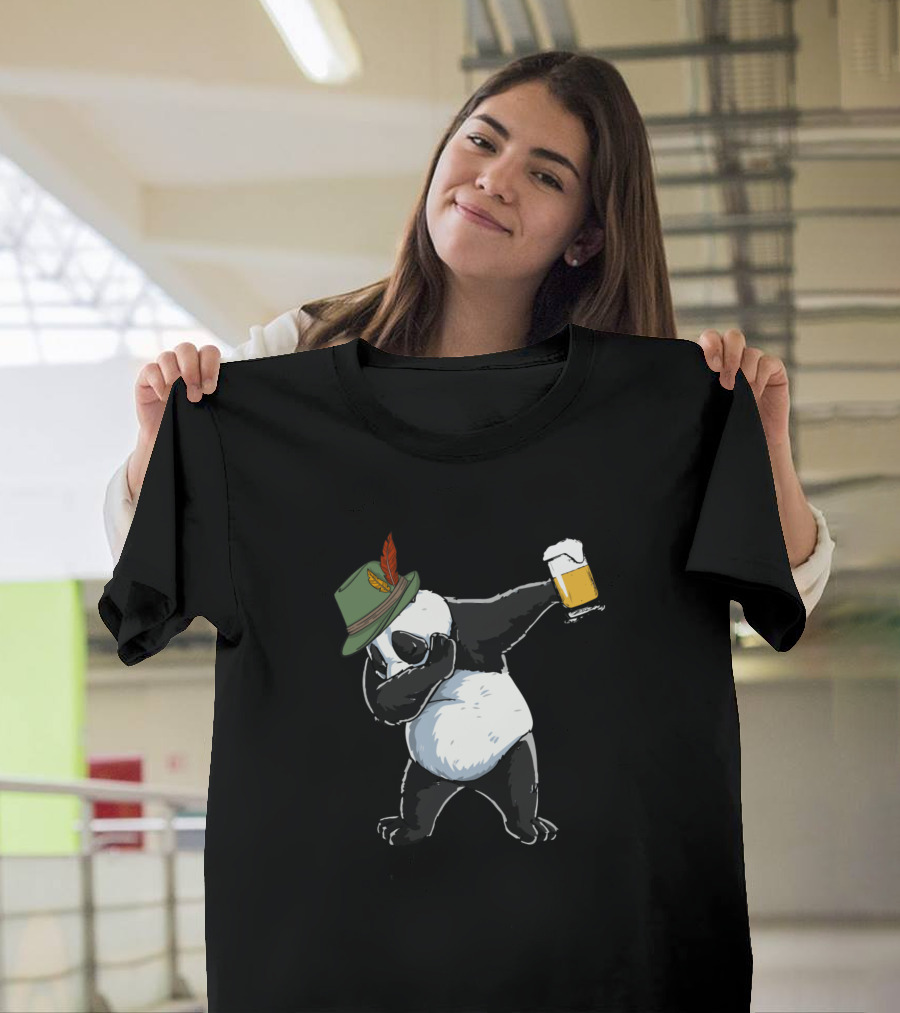 Cool Dabbing Panda with Beer Oktoberfest Cute Bear Lovers Great Dab Dance T-Shirt