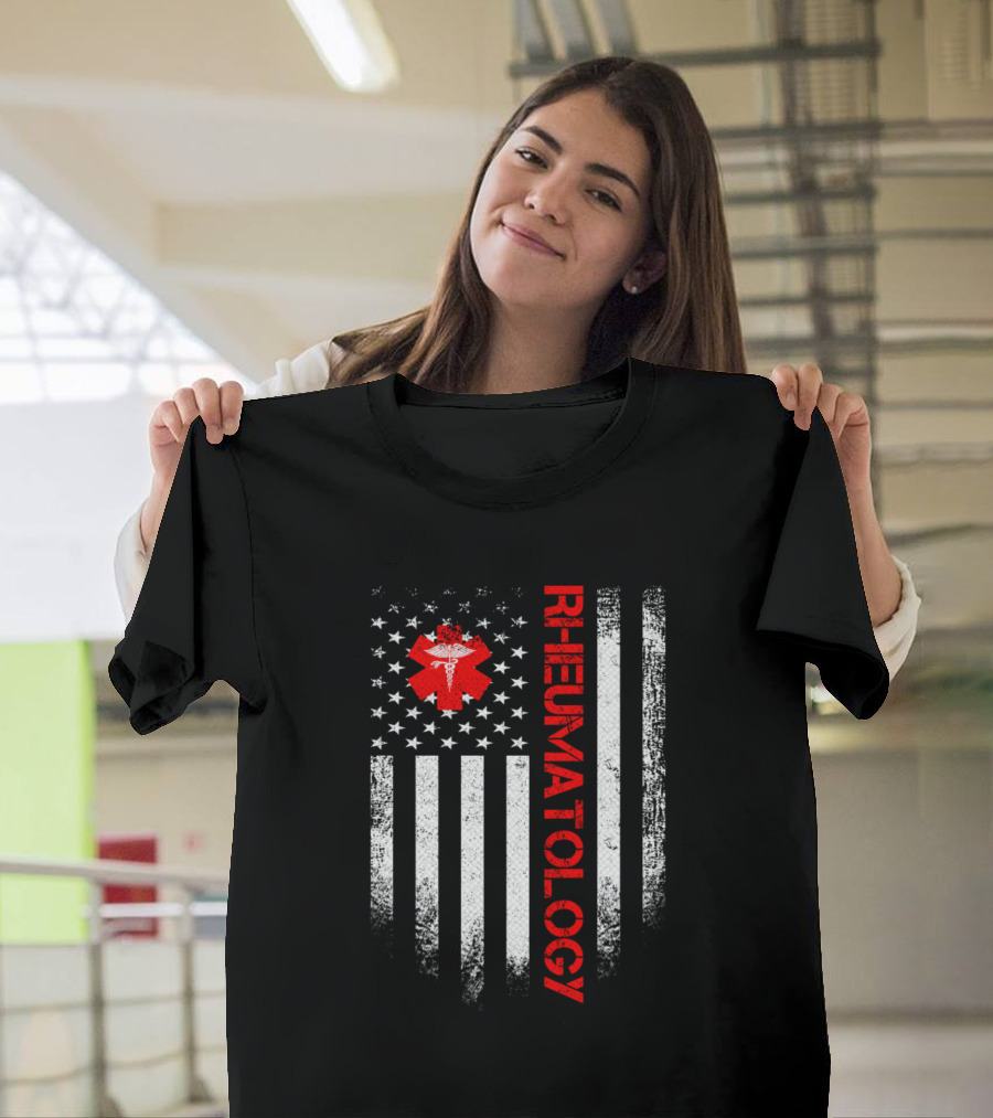USA Rheumatology American Flag Vintage Doctor T-Shirt