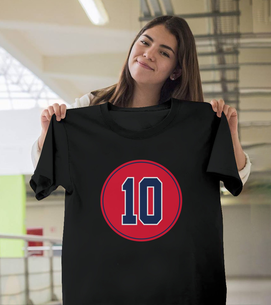 Chipper Jones Number 10 Baseball Player Red Circle T-Shirt
