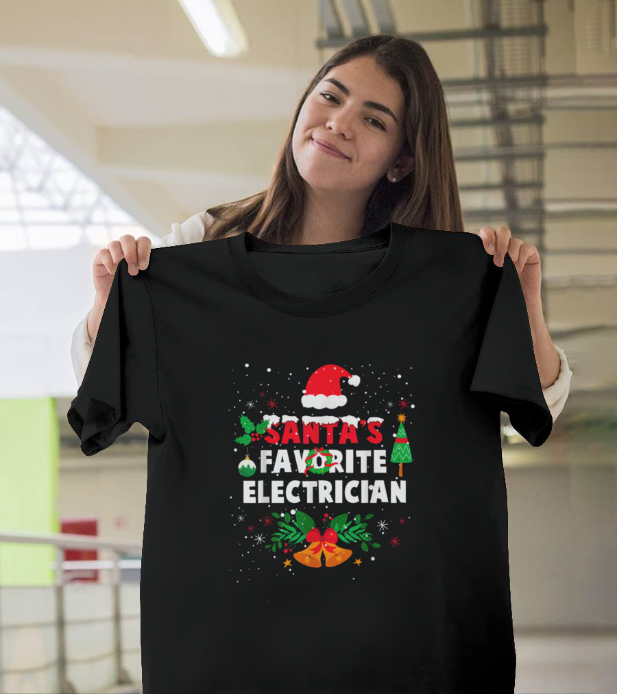 Santa's Favorite Electrician Santa Hat Christmas Tree Holly Bow Bells T-Shirt