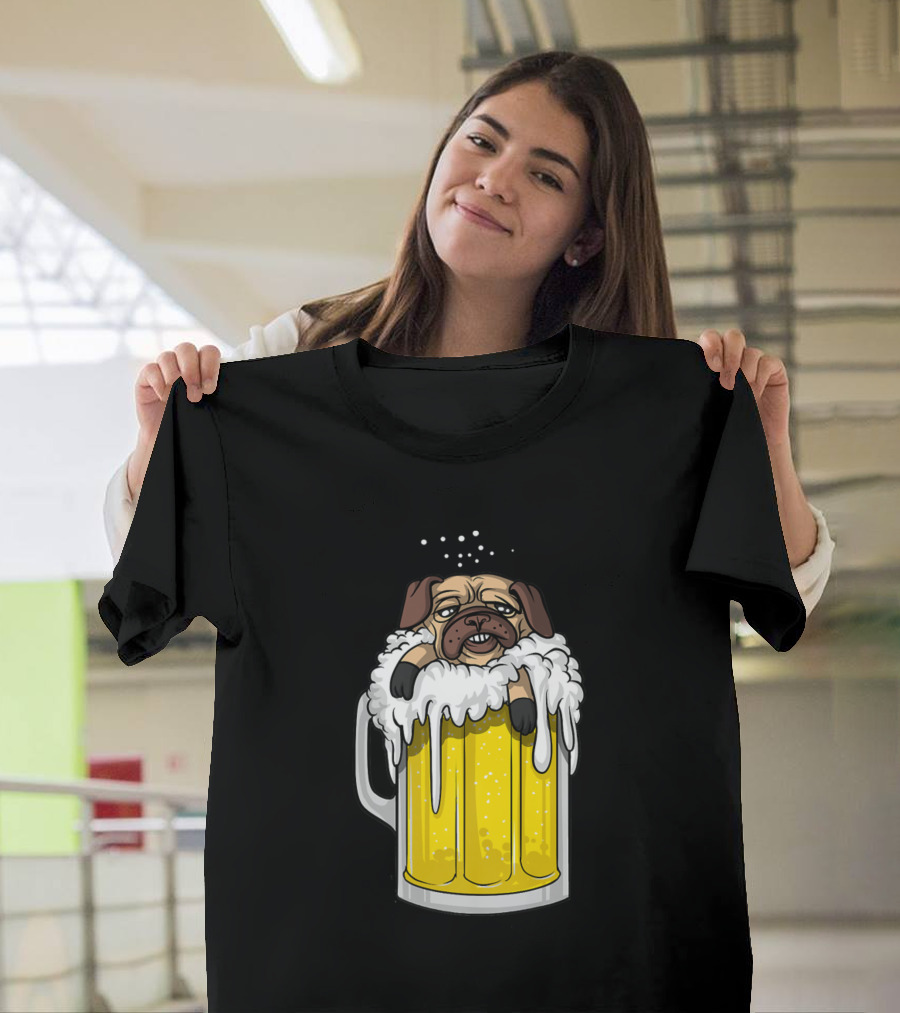 Pug in Beer Mug Party Time T-Shirt
