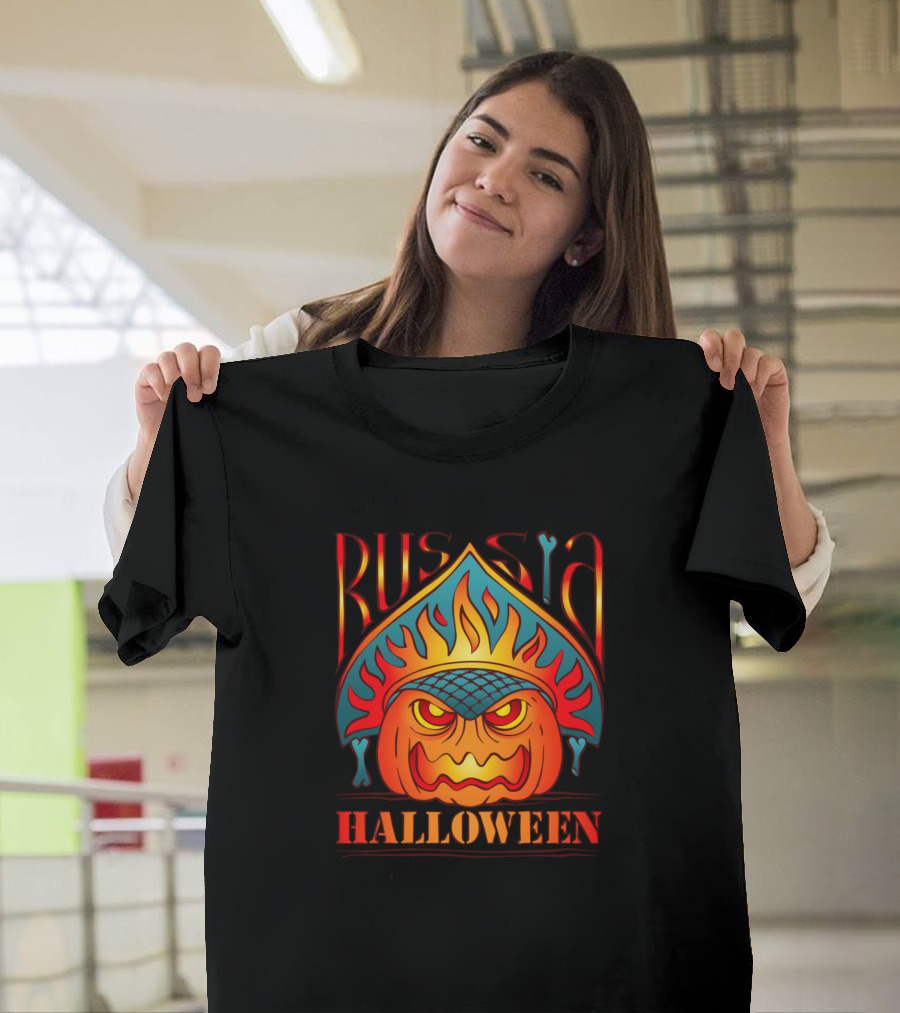Russia Halloween Fiery Pumpkin Decorated with Traditional Headpiece T-Shirt