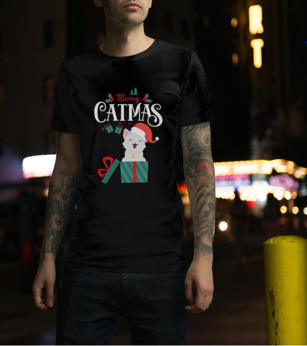 Merry Catmas Santa Hat Cat In Present Box With Gifts And Holly T-Shirt