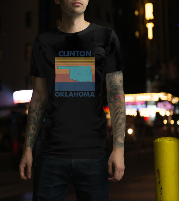Clinton Oklahoma Retro Sunset Style State Map T-Shirt