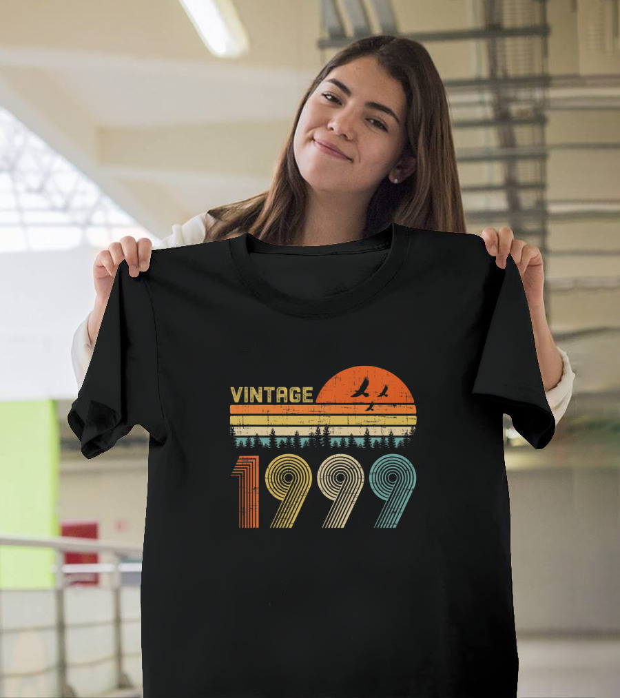 Vintage 1999 Retro Sunset 21st Birthday T-Shirt