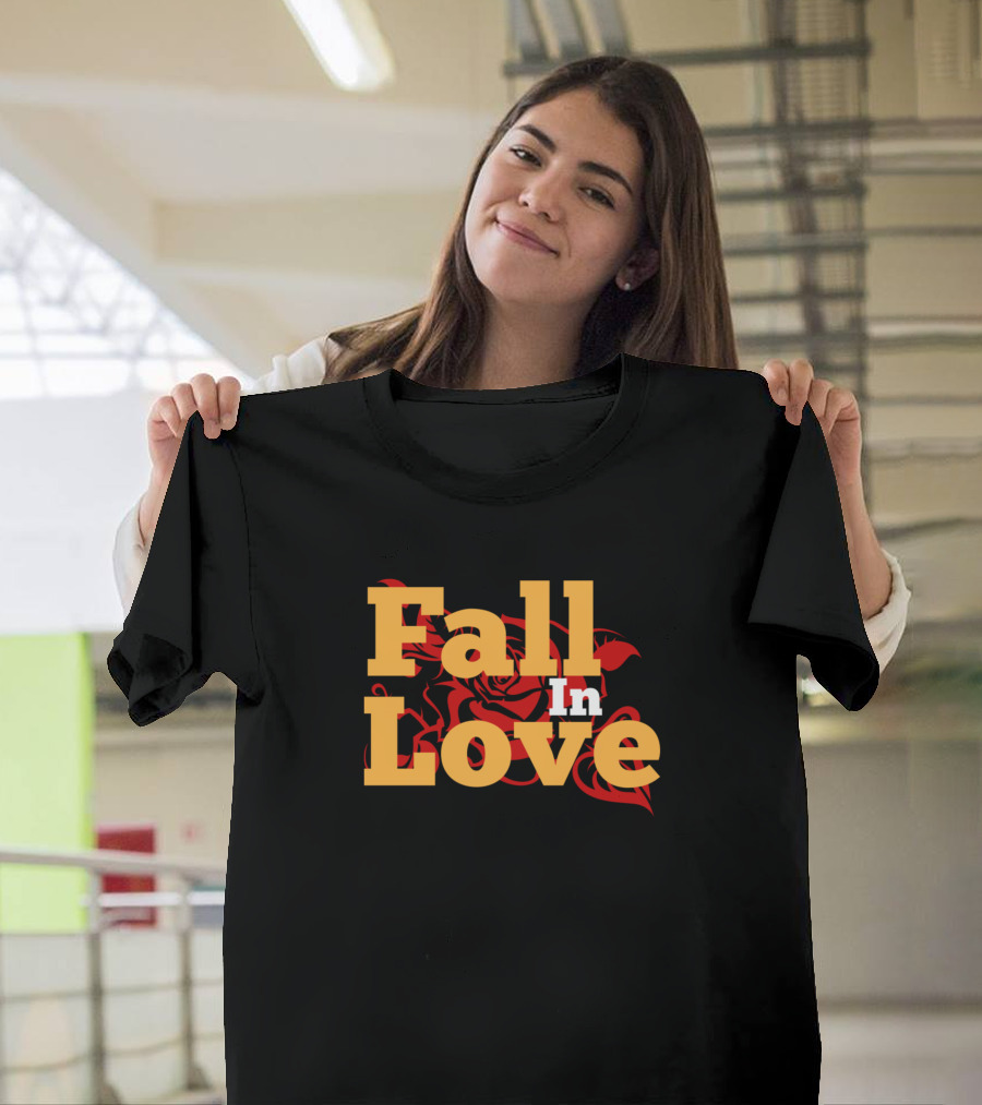 Fall In Love Red Rose T-Shirt