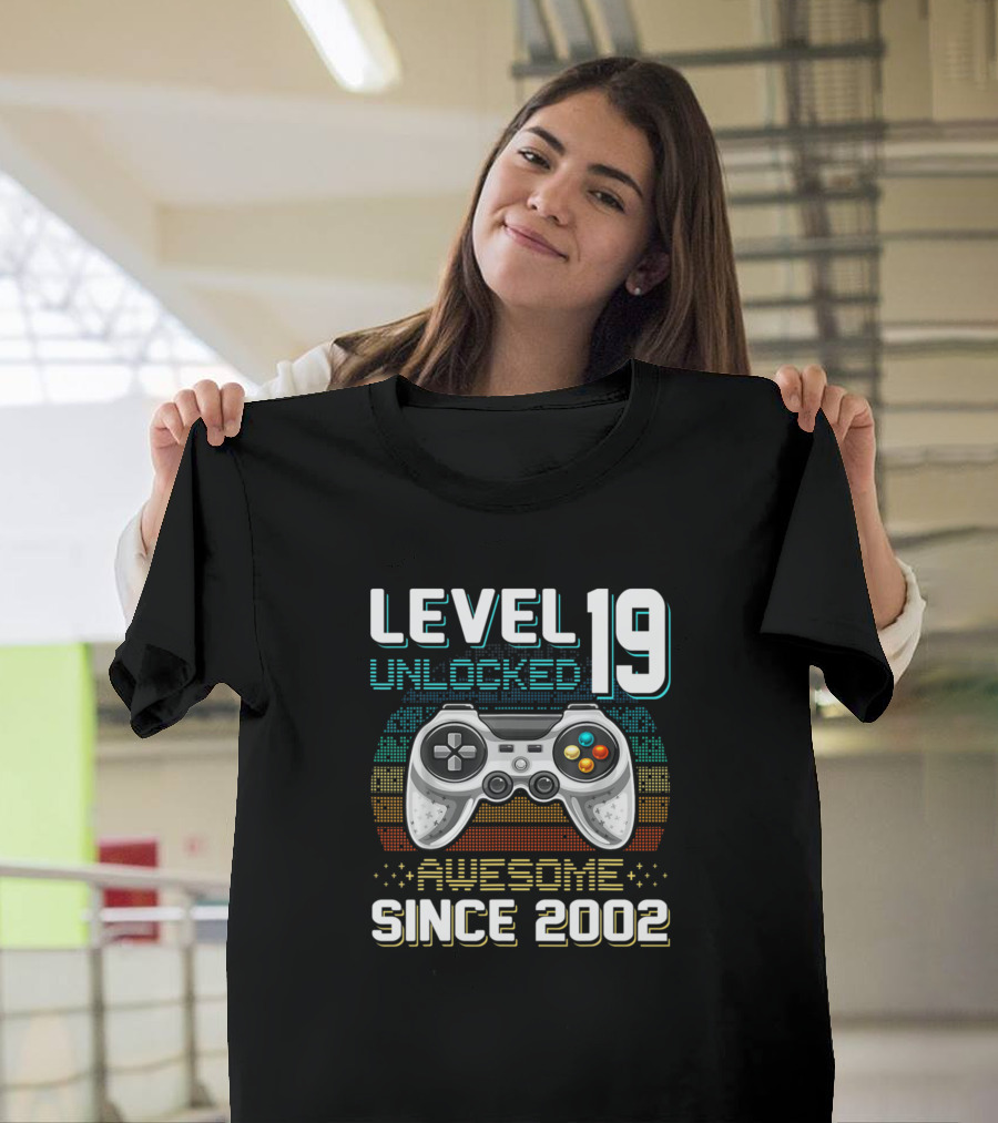 Level 19 Unlocked Awesome Since 2002 Video Game Controller T-Shirt