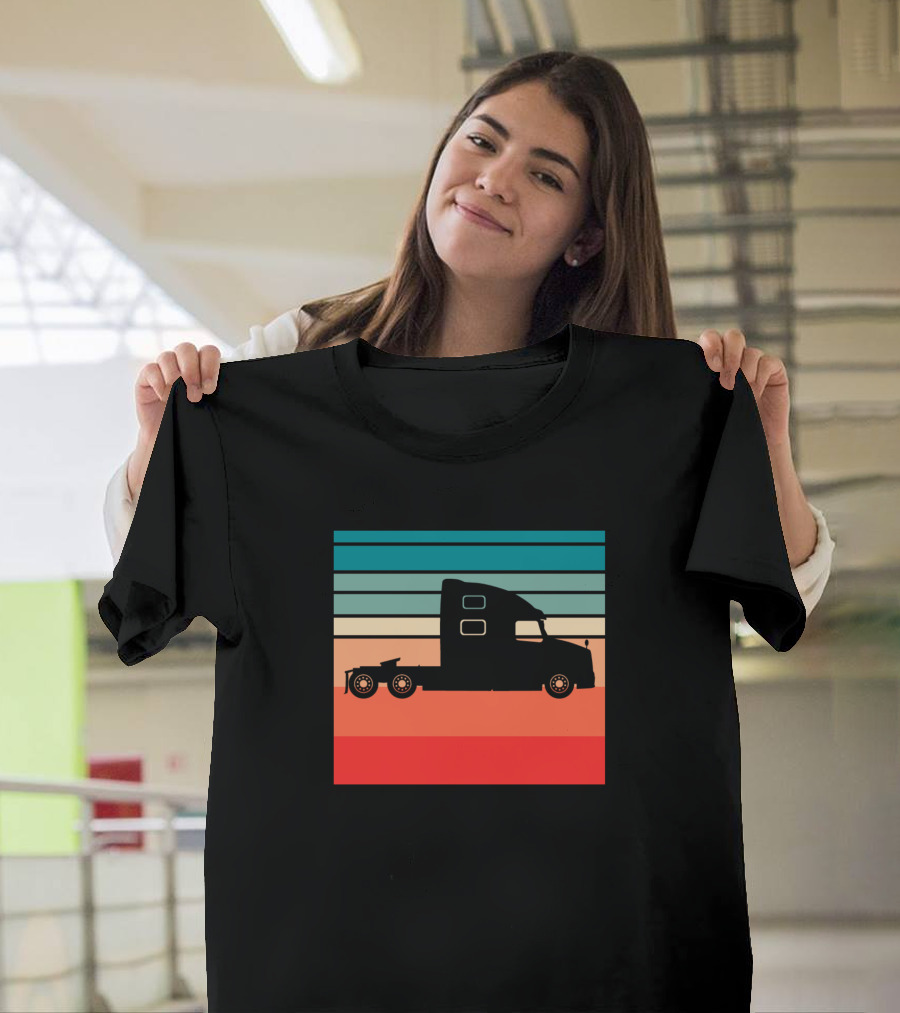 Retro Tractor Unit Sunset T-Shirt