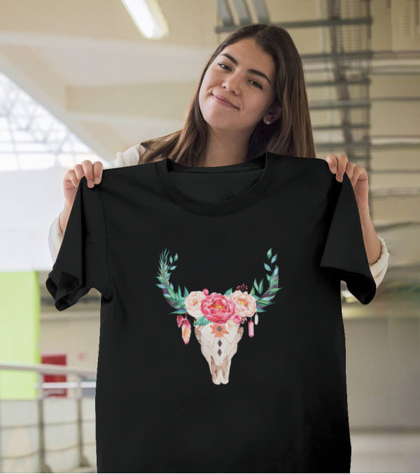 Cow Skull Sugar Flowers Roses Halloween T-Shirt