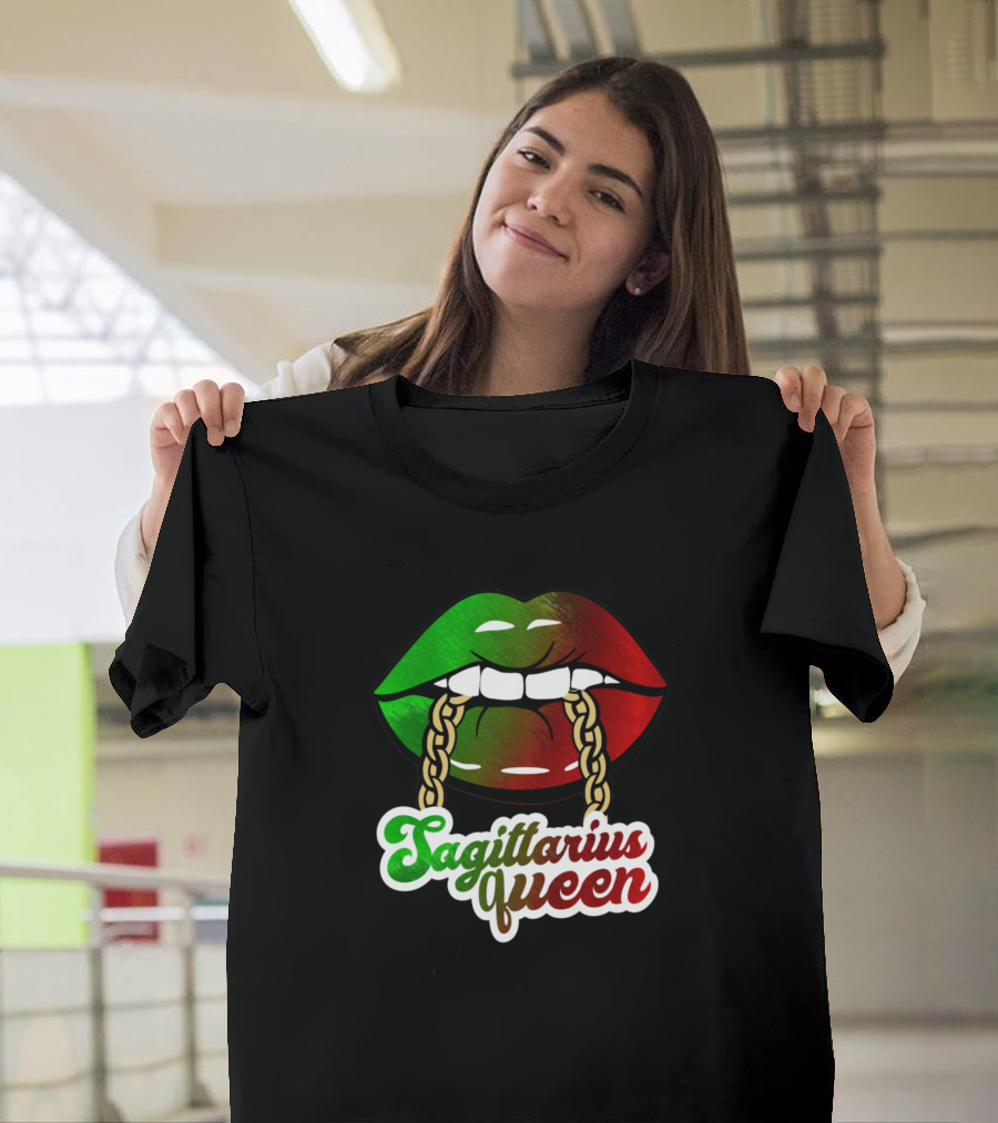 Sagittarius Queen Lips Green Red Chains BLM African Colors Birthday T-Shirt