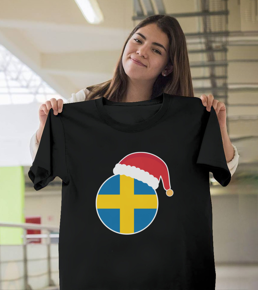 Santa Hat Sweden Flag Christmas T-Shirt