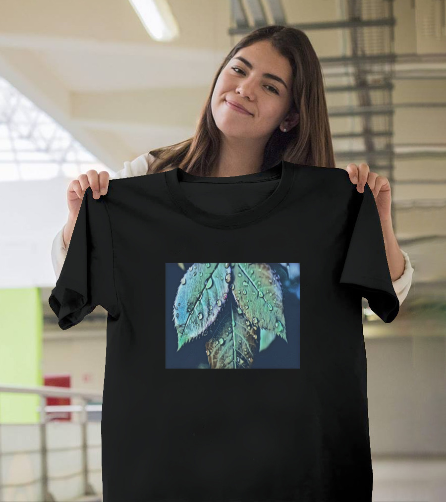 Cool Leaves Digital Water Droplets T-Shirt