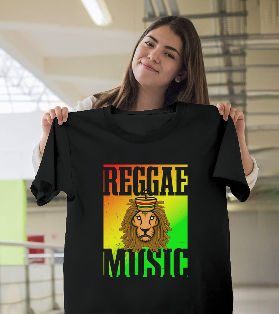 Reggae Music Lion of Judah with Rastafarian Colors T-Shirt