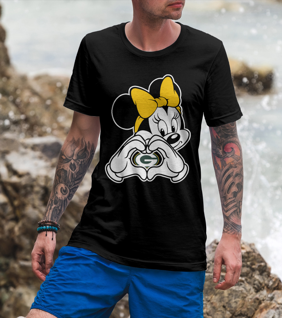 Minnie Mouse Green Bay Packers Heart Hands T-Shirt