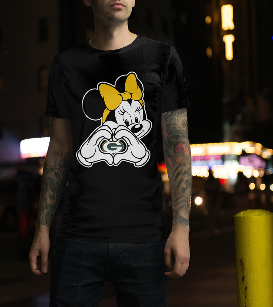 Minnie Mouse Green Bay Packers Heart Hands T-Shirt