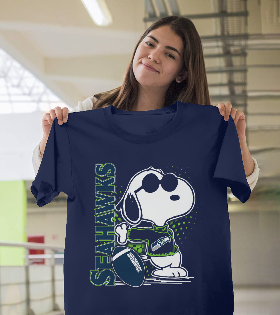 Seattle Seahawks Snoopy Football T-Shirt
