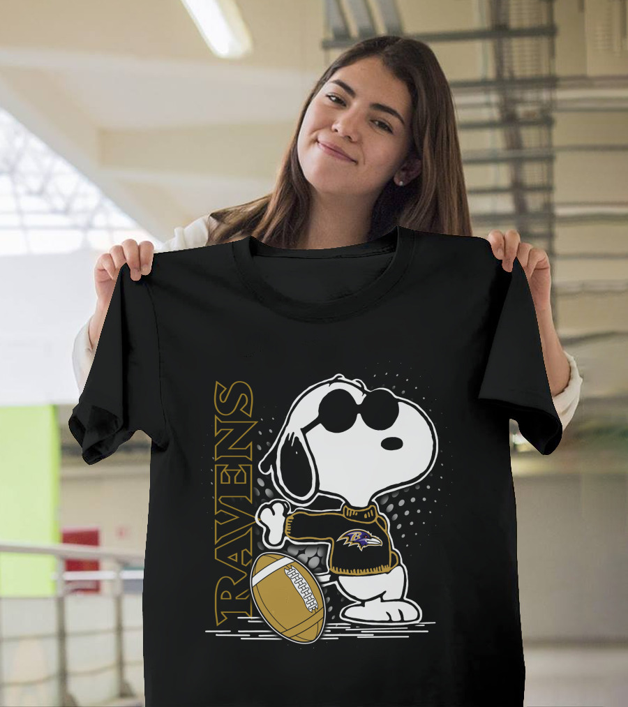 Ravens Snoopy Baltimore Football T-Shirt