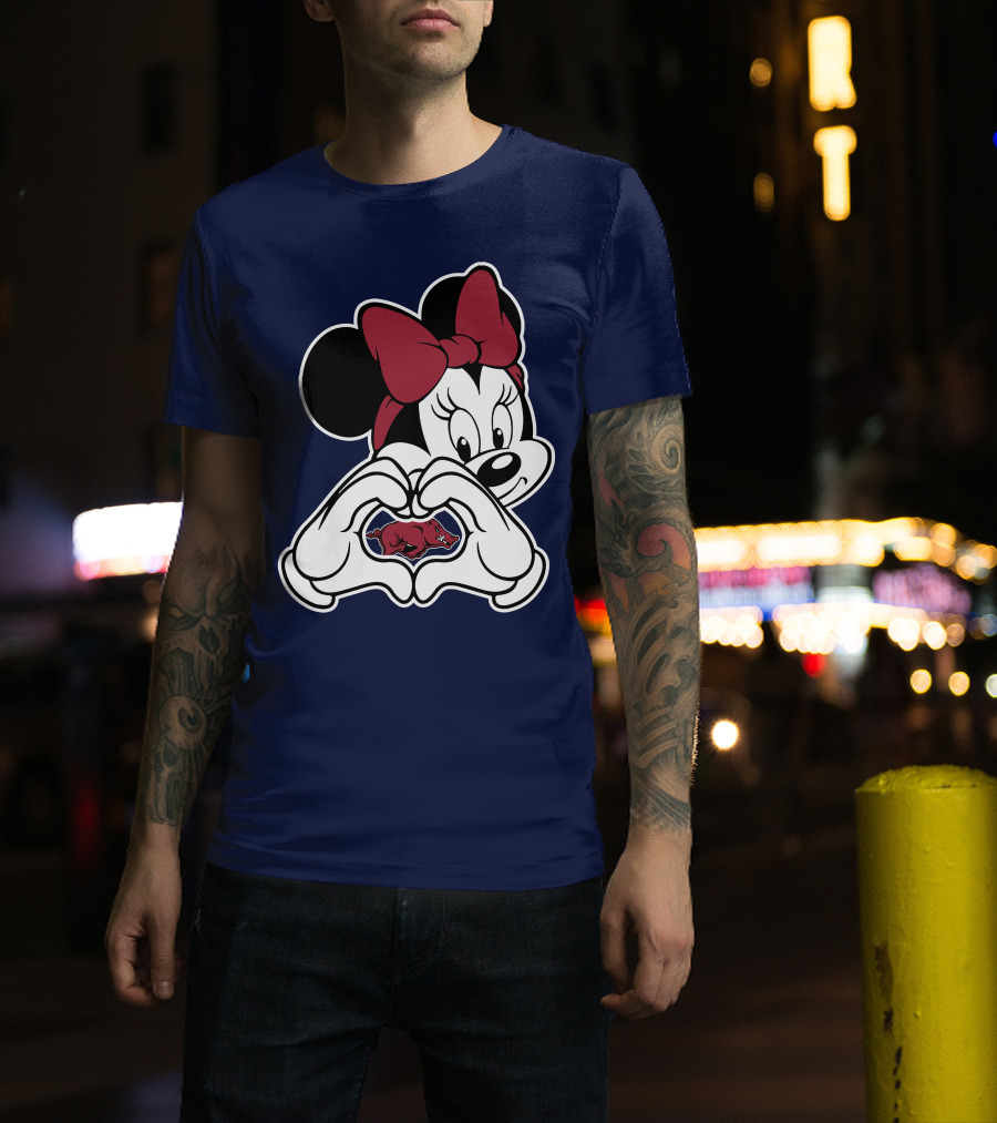 Arkansas Razorbacks Mickey Mouse Heart Hands T-Shirt