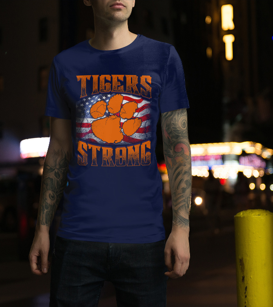 Clemson Tigers Strong American Flag Pawprint T-Shirt