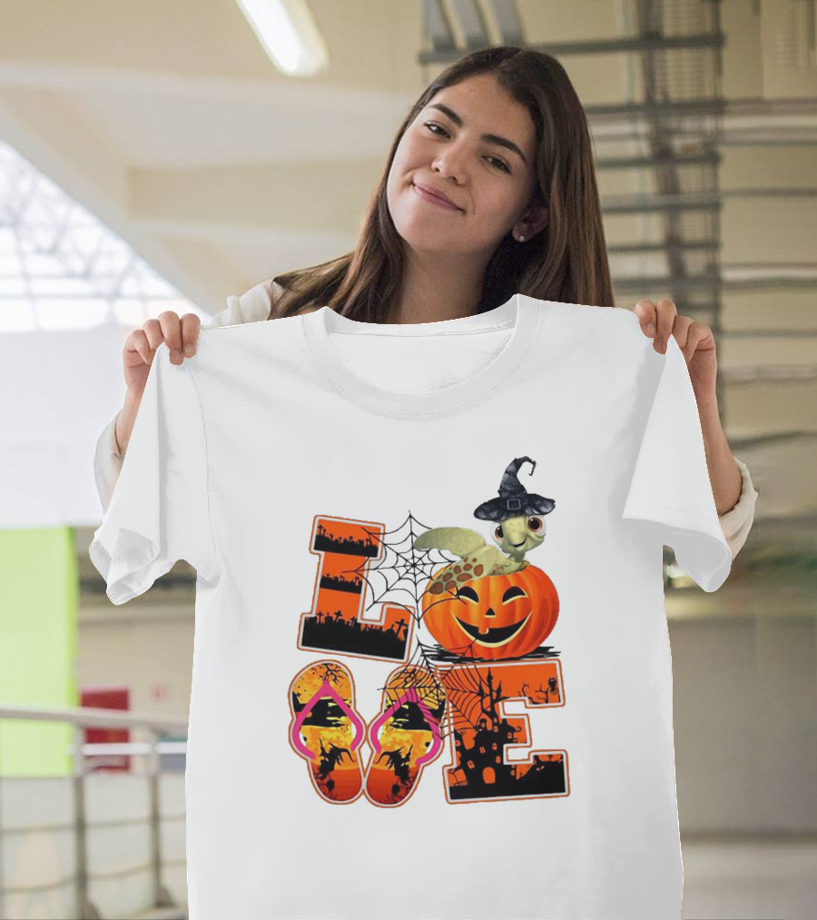 Halloween Love Turtle Pumpkin Spider Web Flip Flops T-Shirt