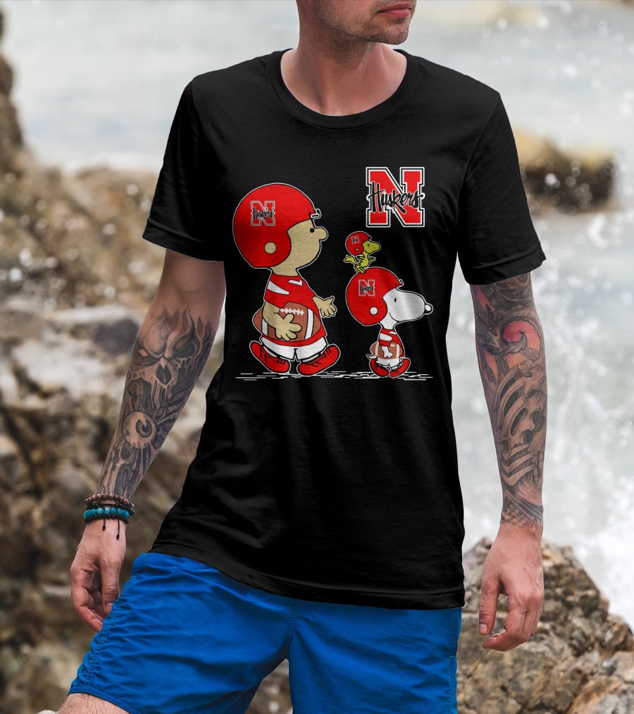 Nebraska Cornhuskers Huskers N Football Peanuts Characters T-Shirt