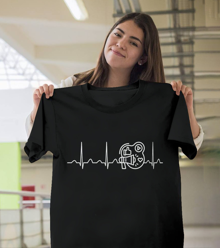 Advertising Heartbeat Megaphone Icons Likes Play Heartbeat Line T-Shirt