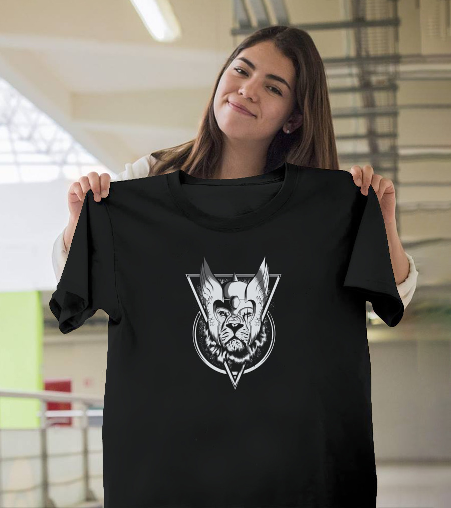Lion God Of War Viking Warrior Helmet Emblem T-Shirt
