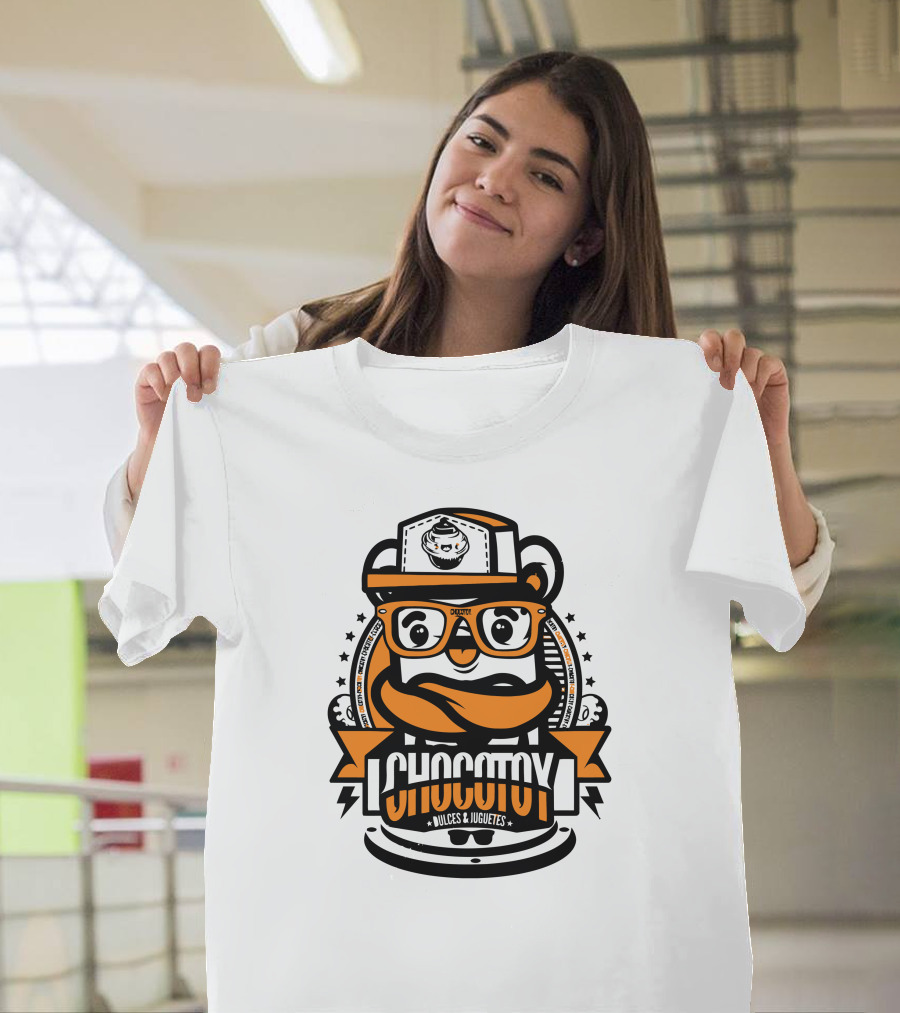 CHOCO TOY DULCES Y JUGUETES STREETWEAR CHARACTER SNAPBACK GLASSES ORANGE BLACK T-Shirt